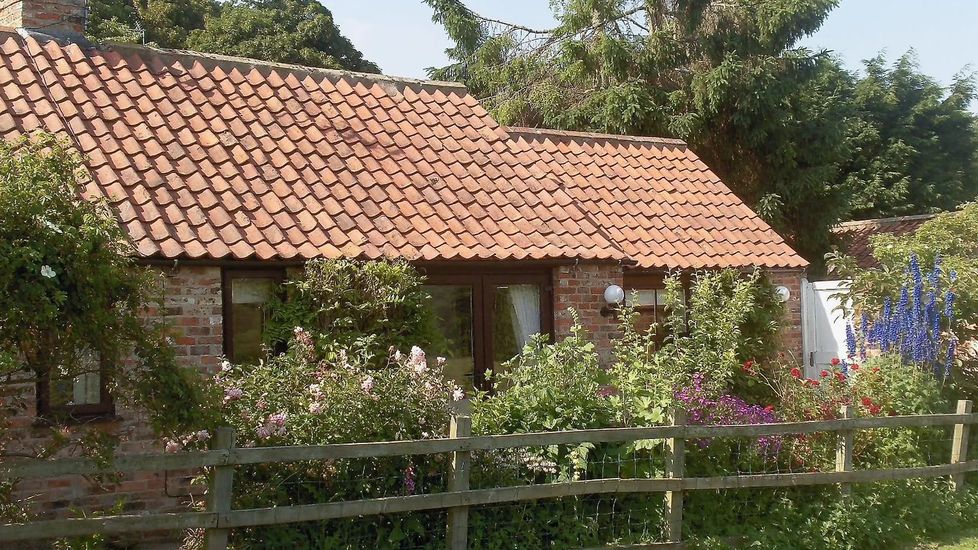 Wisteria Cottage Skirpenbeck